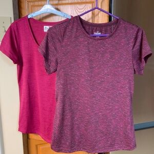 2 Tee shirts - Size Small Bundle